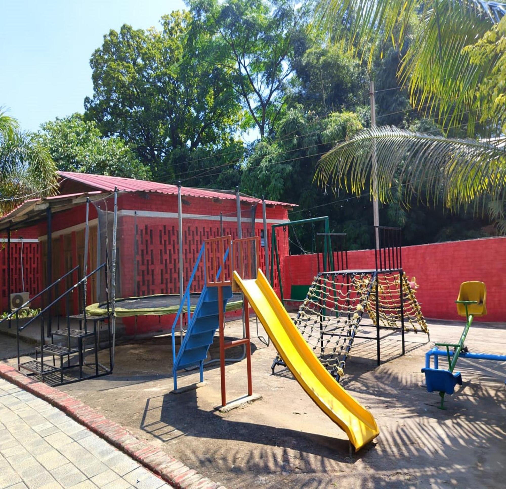 Green Point - Hotels And Resorts In Angul Extérieur photo